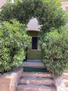 M-2bedroom flat with garden - 8