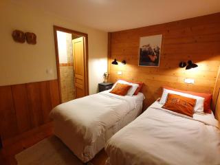 Prakka - Base Camp - Les Houches - 1