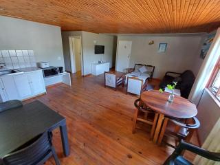 Mitford Holiday Flats - 3