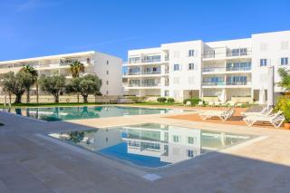 Beautiful two bed apartment in Lagos Marina with shared pool - Lagos - 1