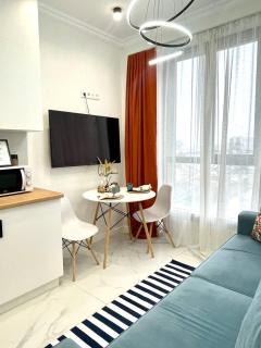 Four seasons ЖК возле ТРЦ Mega по Розыбакиева - 1