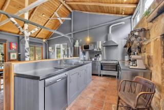 First Farm Cottage - St Albans - 5