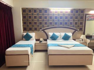 The Grand Krishna Rooms - Bangalore - 9