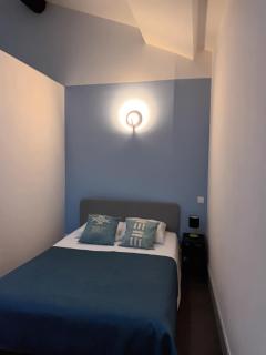 AUBERGE-HOSTELS à TARASCON - Tarascon - 3