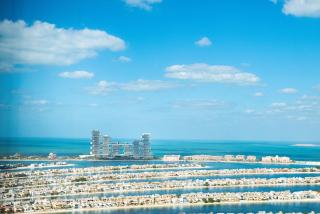 35th Fl 1BR in Palm Tower - Nakheel Mall & Sea View - 3