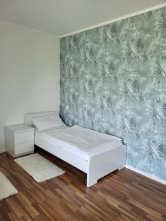 Monteurzimmer und Ferienwohnung - Mendig - 3