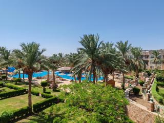 Cozy Sunny Studio with Pool View - Sahl Hasheesh - Hurghada - 4