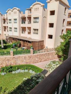 Cozy Sunny Studio with Pool View - Sahl Hasheesh - Hurghada - 5