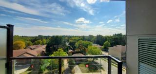 1 Bedroom condo with balcony Erb St Waterloo - Waterloo - 4