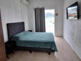 Residencial Zimbros 3 - 1