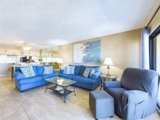 Sandcastles 2BR2BA Cocoa Beach Ocean Views! - 8