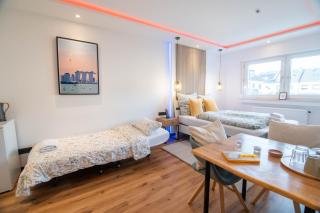 Shiny Singapore Room - Homestay - Doppelzimmer mit Gemeinschaftsbad - Cologne - 8