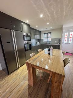 Lux House, Jennett's Park - 2