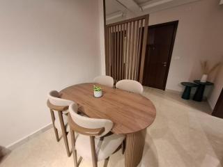 Mynt Stay zed west Residence 2 bedroom E1E213 - Sheikh Zayed - 1
