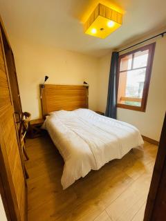 Appartements - PISCINE INTÉRIEURE Sauna - PARKING Privé Étage 1 - Centre Village - Résidence Cami Réal - avec LINGE et MÉNAGE de fin de Séjour Compris - 6