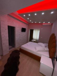 Hotel Euro - Tirana - 6
