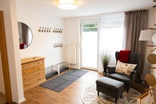 Große schöne Ferienwohnung mit kleinem Garten im Weinort Randersacker - Randersacker - 2