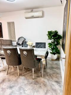 Deluxe Spacious King Size Room - 1