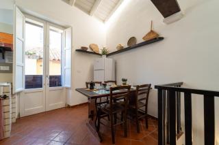 GuestHost - Quaint Ortigia Center Apartment - 4