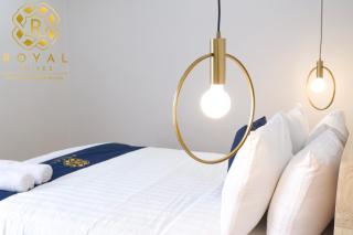 Royal House 4BR close to Grand Batam Mall - Nagoya - 9