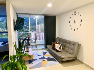 Piso27 PROMO! LUJOSO APARTAMENTO, PARKING Y ZONAS HUMEDAS - Sabaneta - 0