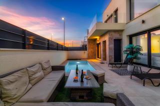 Villa White Diamond - Piscine - Plage 10 minutes - Daya Vieja - 3