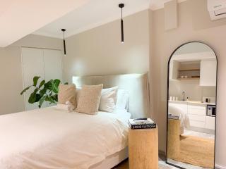 LUX Stylish Studio, 24Hr Security - Mouille Point, Walk to Promenade & 5mins to Beach ! - Città del Capo - 5