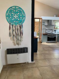 Hermosa casa de veraneo con pileta - 3