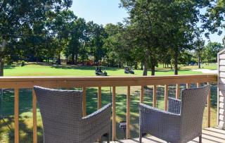 Tee Time Fairway View and Coffee Bar with Loft - Branson - 3