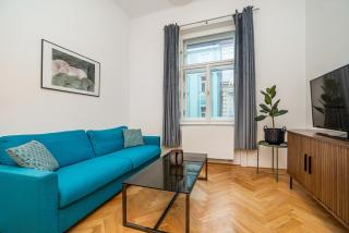 Cute Apt with the terrace and AC - Prague - 6