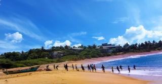Glossy Lake View - Hambantota - 1