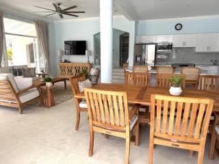 Silver Sands Beach Villas are great for family-friendly activities - 7