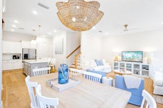 OnHoliday30A by Stay on 30A- Pool, Bikes, Golf Cart - Inlet Beach - 1