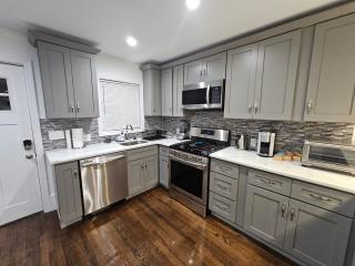 Brand New 4BR House 20Min Downtown Boston - Boston - 2