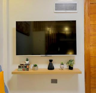Group-Friendly Stay, Minutes from the Airport - Lapu Lapu City - 2