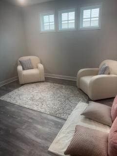 Whimsical Grand - Peachtree Corners - 3