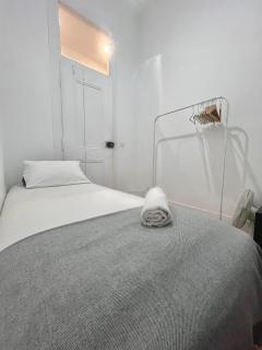 Room single Lisbon Center - Lissabon - 0