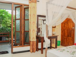 Canggu Surf Hotel - Baie d'Arugam - 0