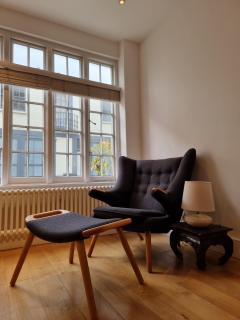 Hyde Park Mews - 3