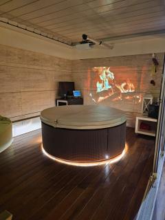 Domus Aqua Luxury Apartment - 4