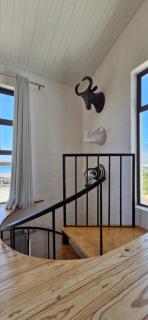 Paradise 'tween sea and mountain - 2