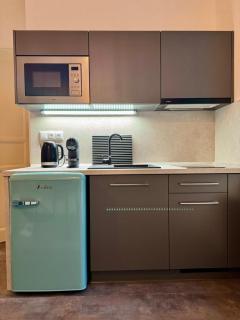 Pearl Bee Suites - Pilsen - 9