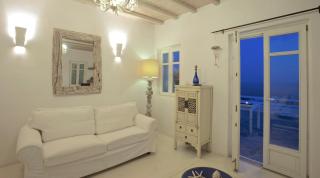 Mando Pool Villas w Sea Views - Five Bedrooms - 9