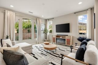 Serendipity by VARE Steps Away from Pool Spa, Gym, PGA West! - La Quinta - 2