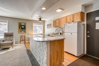 7 Mi to Ski Resort Dillon Condo with Mtn Views - Dillon - 3