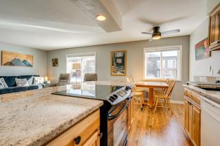 7 Mi to Ski Resort Dillon Condo with Mtn Views - Dillon - 2