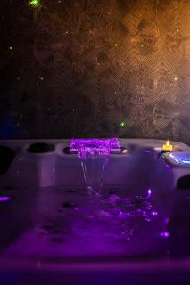 Love room jacuzzi La Villa Des Charmes - 6