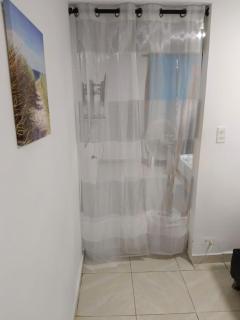 Apara estudio amplio con ubicación privilegiada - San Andrés - 0