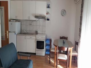 Apartments Kate - Brist - 1