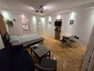 Azzurro Studio Apartment - Belgrado - 6